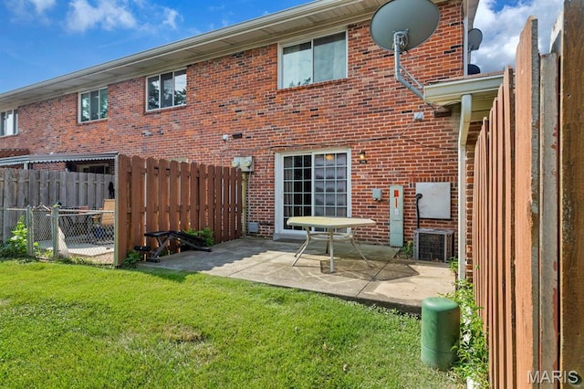 10730 Carroll Wood Way, Saint Louis, MO 63128 - photo 15