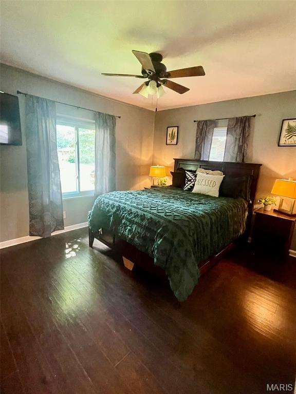 218 8th St, Wood River, IL 62095 - photo 15