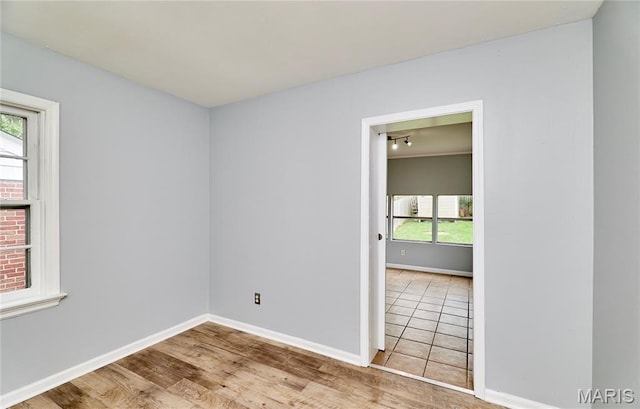 9426 Theodosia Ave, Overland, MO 63114 - photo 22