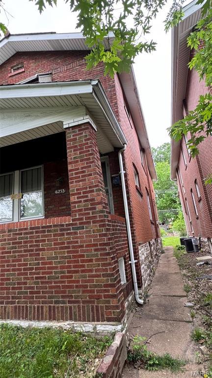 6253 Magnolia Ave, Saint Louis, MO 63139