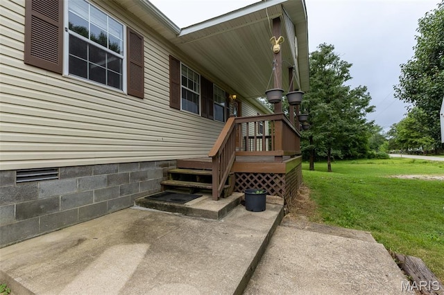 136 County Road 4415, Poplar Bluff, MO 63901 - entrance to property with crawl space, a lawn, and a patio area