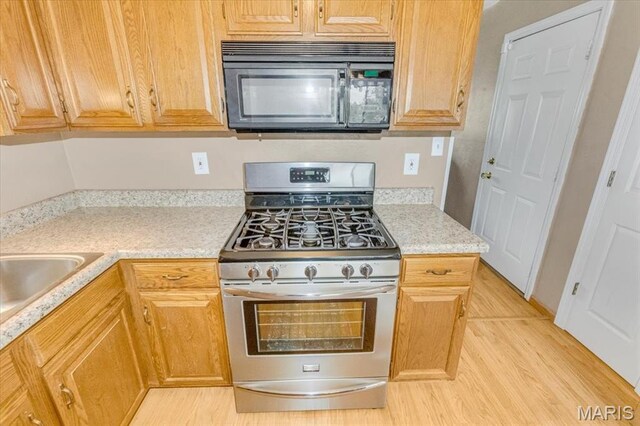 5661 Chalet Hill Dr, Saint Louis, MO 63129 - photo 7