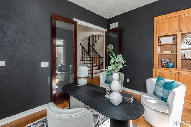 4234 Olive St, Saint Louis, MO 63108 - photo 6