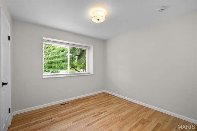 13466 Amiot Dr, Maryland Heights Township, MO 63146 - photo 23