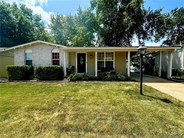 1834 San Lucas Ln, Fenton, MO 63026 - photo 1
