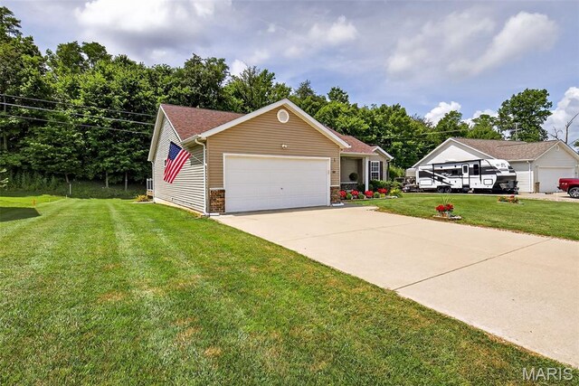 581 Creekwood Blvd, Troy, MO 63379 - photo 2