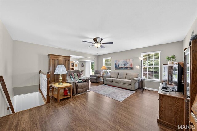 581 Creekwood Blvd, Troy, MO 63379 - photo 4