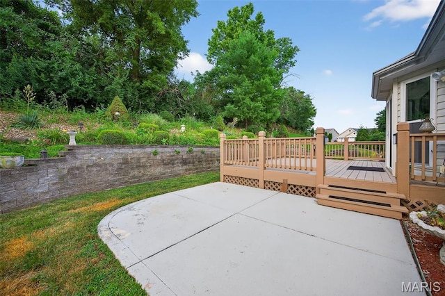 36 Mountain Laurel Dr, Saint Peters, MO 63376 - view of patio with a deck