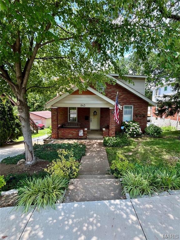 843 N Florissant Rd, Ferguson, MO 63135