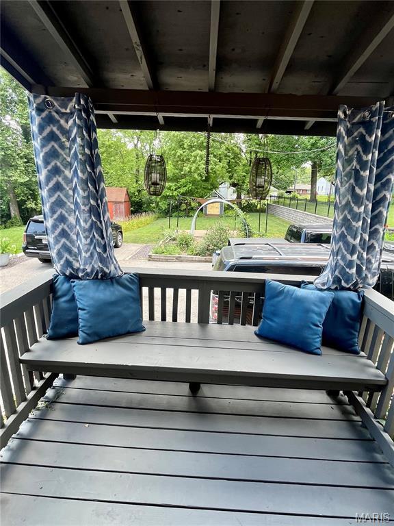 843 N Florissant Rd, Ferguson, MO 63135