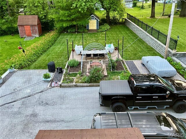843 N Florissant Rd, Ferguson, MO 63135