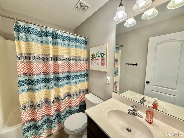27532 Forest Ridge Dr, Warrenton, MO 63383