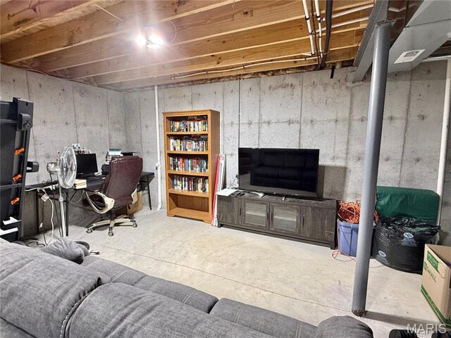 27532 Forest Ridge Dr, Warrenton, MO 63383