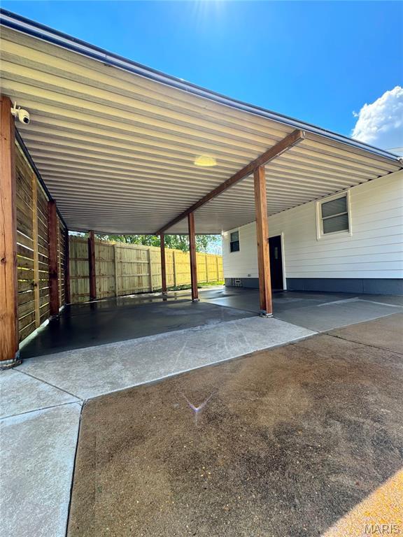 3620 W Steins St W, Saint Louis, MO 63116 - photo 3