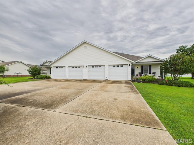 1110 State Highway Ad, Dexter, MO 63841 - single story home featuring a front lawn and driveway
