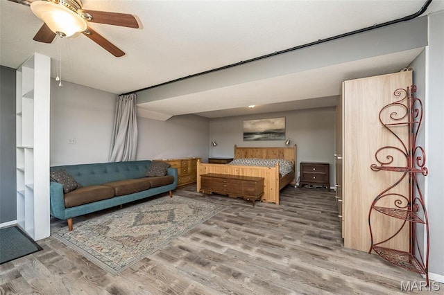 3644 Crestview Dr, Hillsboro, MO 63050 - bedroom featuring wood finished floors and a ceiling fan