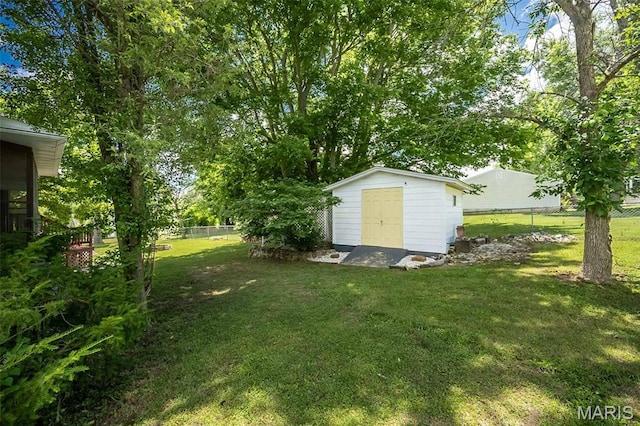 3644 Crestview Dr, Hillsboro, MO 63050 - view of yard with a shed