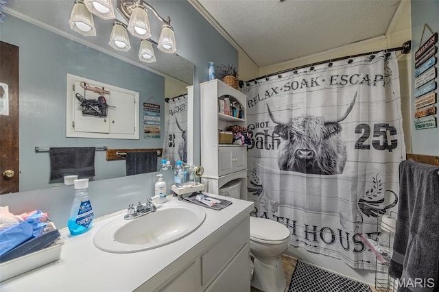 30053 Emily Ln, Lebanon, MO 65536 - full bathroom featuring vanity, crown molding, a shower with shower curtain, and a textured ceiling