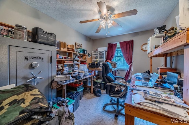 30053 Emily Ln, Lebanon, MO 65536 - office space featuring carpet, a textured ceiling, and ceiling fan