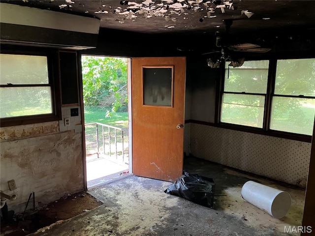 4612 Wood Duck Rd, Pinckneyville, IL 62274 - view of foyer