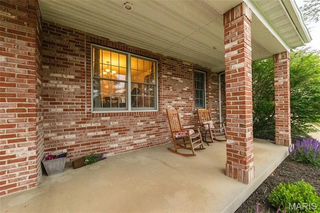11907 Pine Forest Dr, Rolla, MO 65401 - view of porch