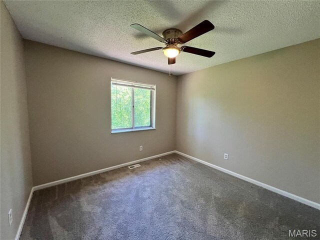 11632 Mimeaux Dr, Saint Louis, MO 63138