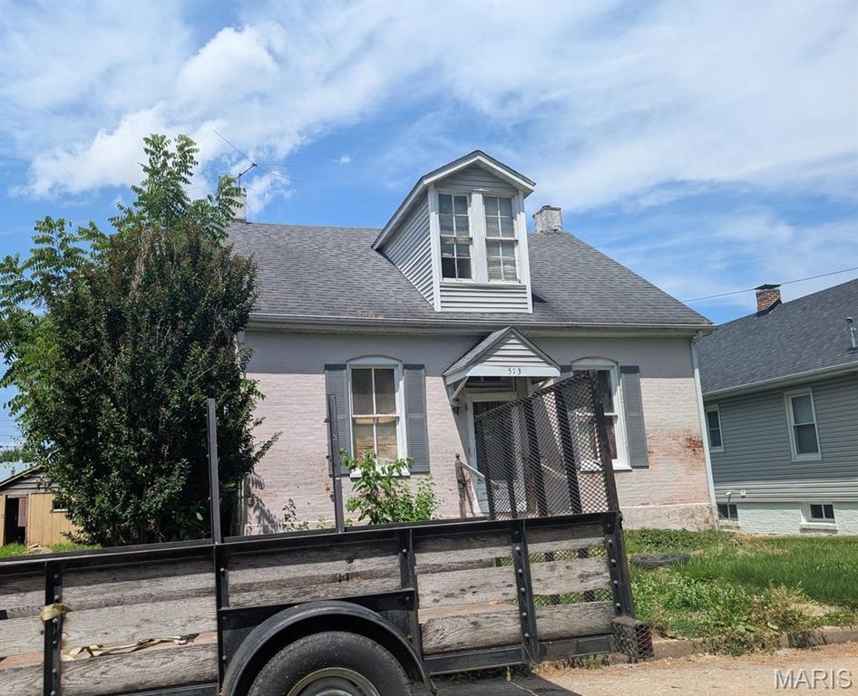 513 N Jackson St, Belleville, IL 62220 - photo 3
