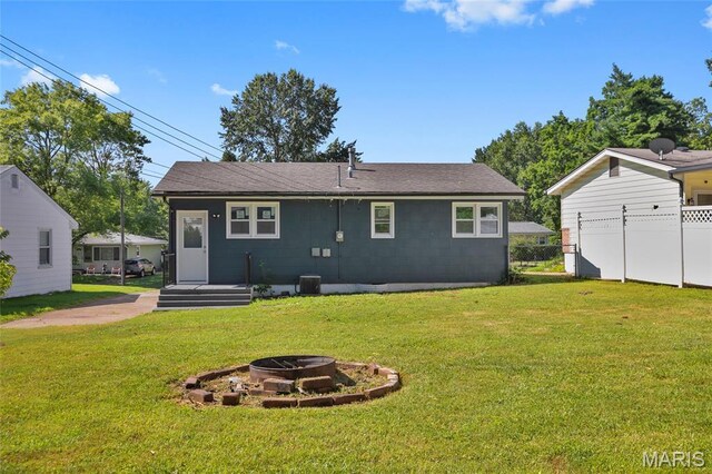 8591 Ardelia Ave, St John, MO 63114
