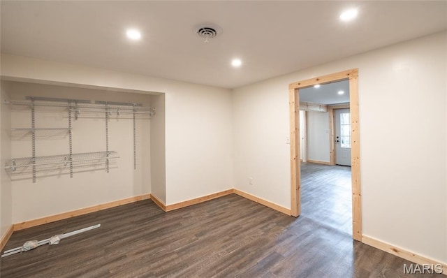 920 E 7th St, Rolla, MO 65401 - unfurnished bedroom featuring dark wood-style flooring, recessed lighting, and a closet