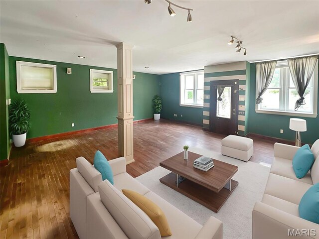 3658 Salena St, Saint Louis, MO 63118 - photo 2