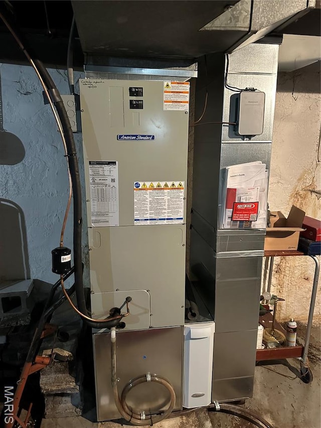 720 Tiffin Ave, Ferguson, MO 63135 - view of utility room