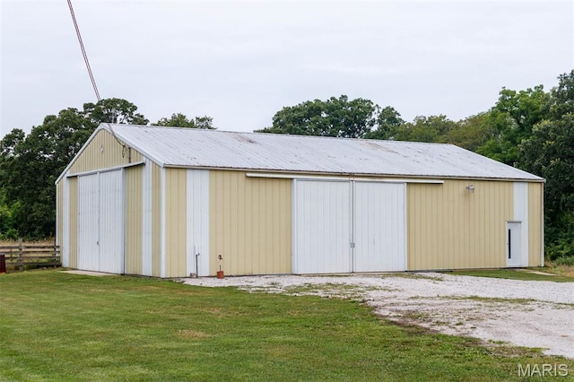 18347 Windy Hill Rd, Staunton, IL 62088 - view of pole building with gravel driveway