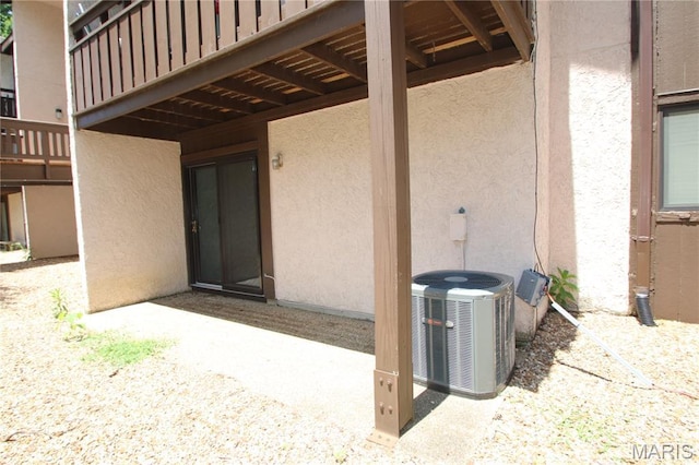 1400 Heritage Lndg Unit 106, Saint Charles, MO 63303 - view of patio