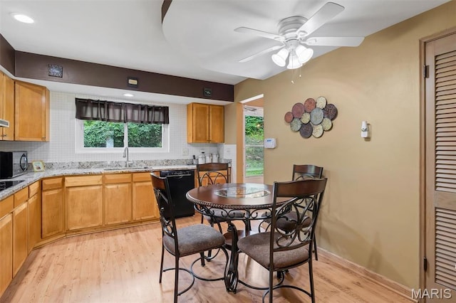 915 Deandell Ave, Ferguson, MO 63135 - photo 14