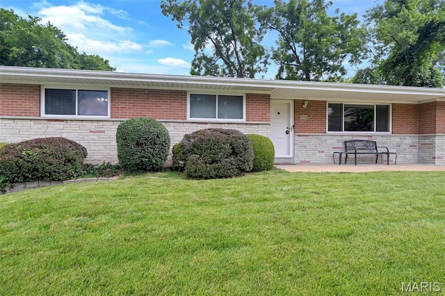 915 Deandell Ave, Ferguson, MO 63135 - photo 32