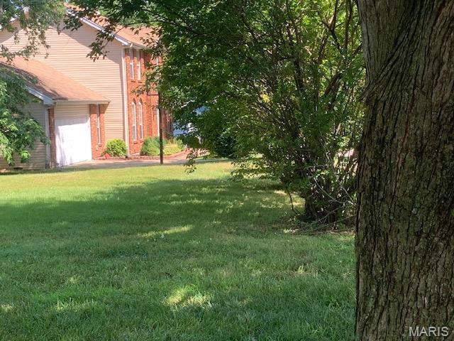 1007 Bridle Spur Ln, Lake St Louis, MO 63367 - photo 5