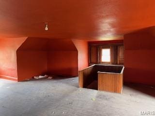 570 Washington Pl E, St Louis, IL 62205 - view of additional living space