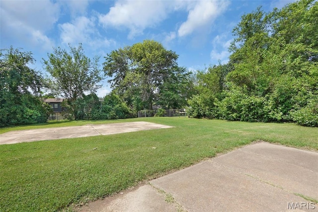 114 Macarthur St, New Haven, MO 63068 - view of grassy yard
