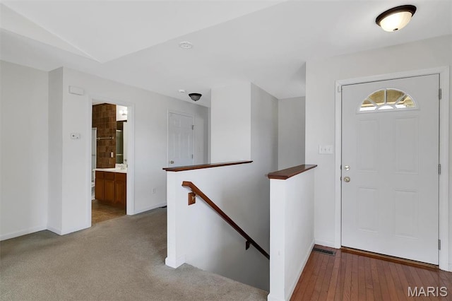 32 Brushy Brook Ct, Ofallon, MO 63366 - foyer with baseboards