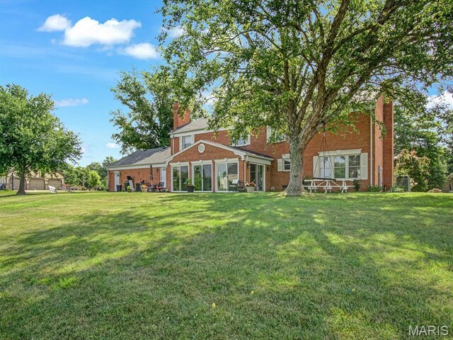 4057 Bur Oak Dr, Smithton, IL 62285