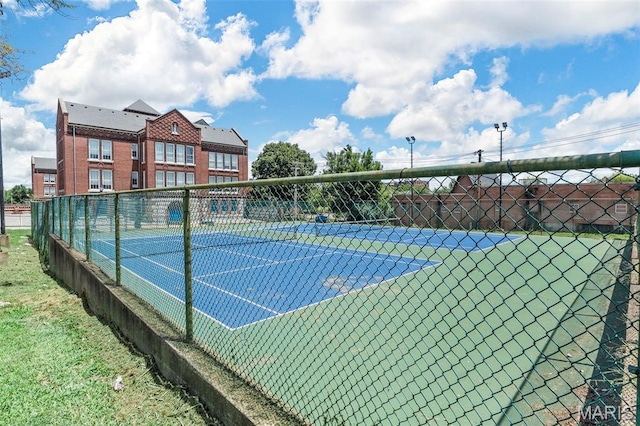 14 Columbus Square Dr, Saint Louis, MO 63101 - photo 22