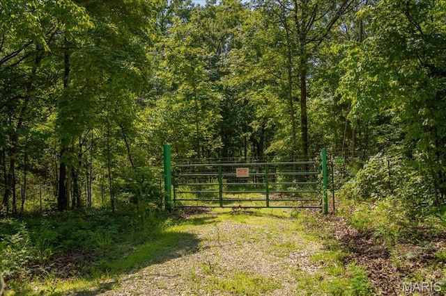 5754 Dry Branch Rd, Saint Clair, MO 63077