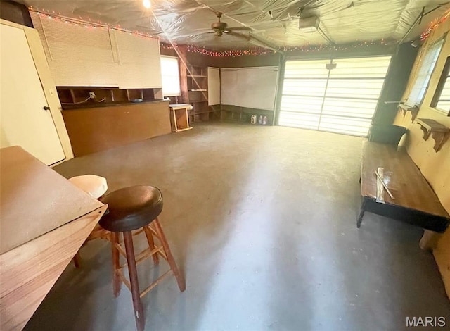 304 W Oak St, Dexter, MO 63841 - view of garage