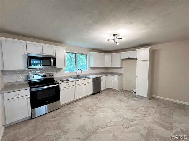 22 Belle Crest Dr, Belleville, IL 62221