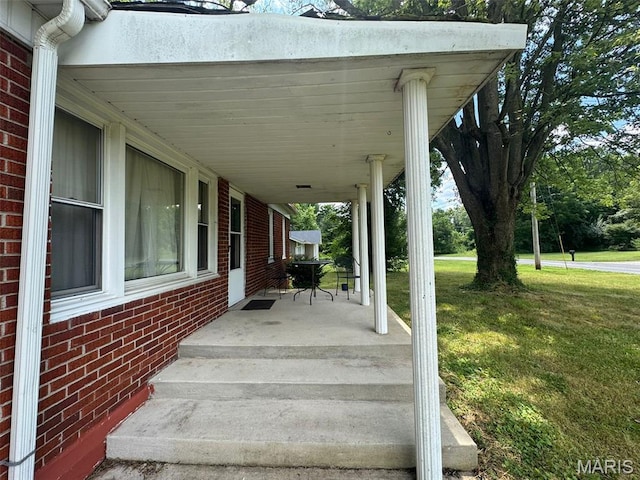 6 Maple Dr, Caseyville, IL 62232 - porch with a lawn