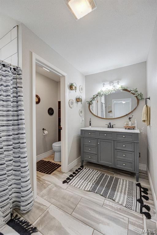 10317 Mallard Rd, Potosi, MO 63664 - full bathroom featuring vanity and toilet