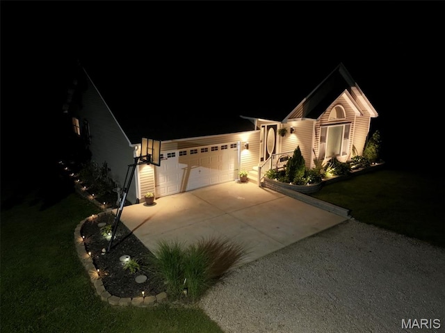 885 Oak Pass Ln, Sullivan, MO 63080 - ranch-style home with concrete driveway and an attached garage