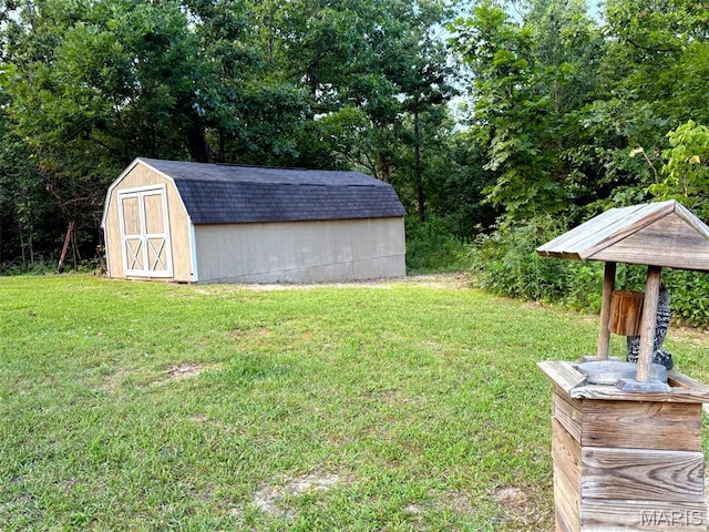 885 Oak Pass Ln, Sullivan, MO 63080 - view of grassy yard with a storage unit