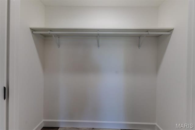 1507 Finn Dr, Lebanon, MO 65536 - view of closet