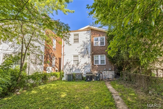5512 S Grand Blvd, Saint Louis, MO 63111 - photo 14